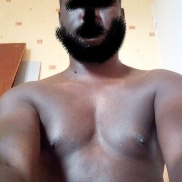 Homme de Chartres cherche plan Q