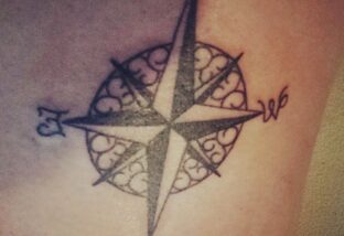 Femme tatouée à Grenoble cherchant une rencontre sexe suivie sans tabous avec homme